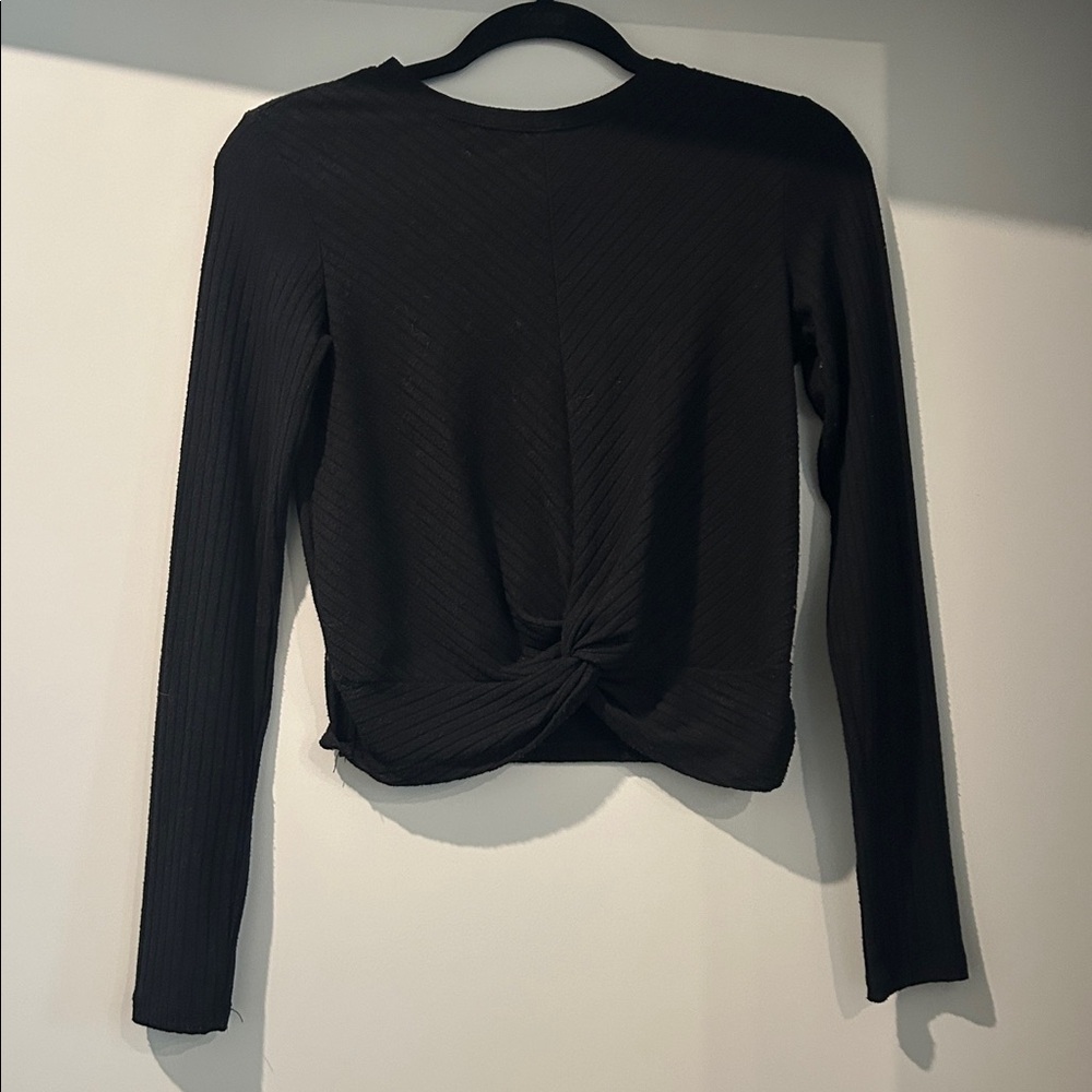 Izod Black Ribbed Long Sleeve Top